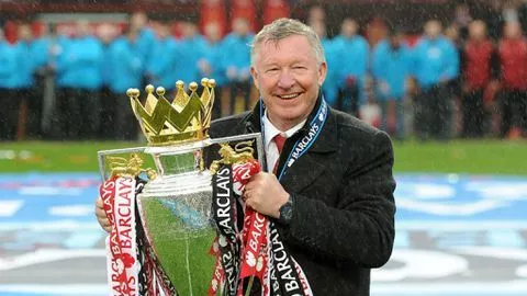 Manchester United add insult to injury, ban Sir Alex Ferguson from team's dressing room