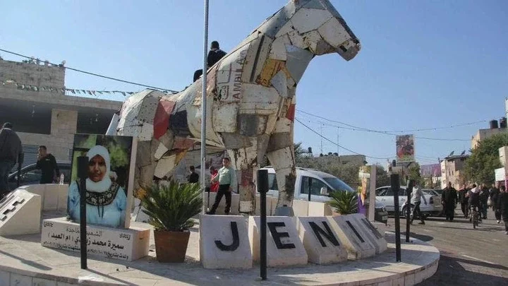 Israel destroys statue made of ambulances remains