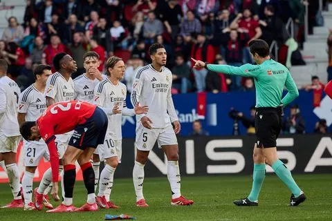 What Real Madrid's Bellingham allegedly said to get sent off against Osasuna