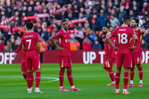 Liverpool lose out on Isak-funding avenue as Napoli pull out of negotiation for 32-goal star Liverpool lose out on Isak-funding avenue as Napoli pull out of negotiation for 32-goal star