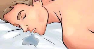 5 Reasons Why You Pour Saliva On Your Pillow While Sleeping