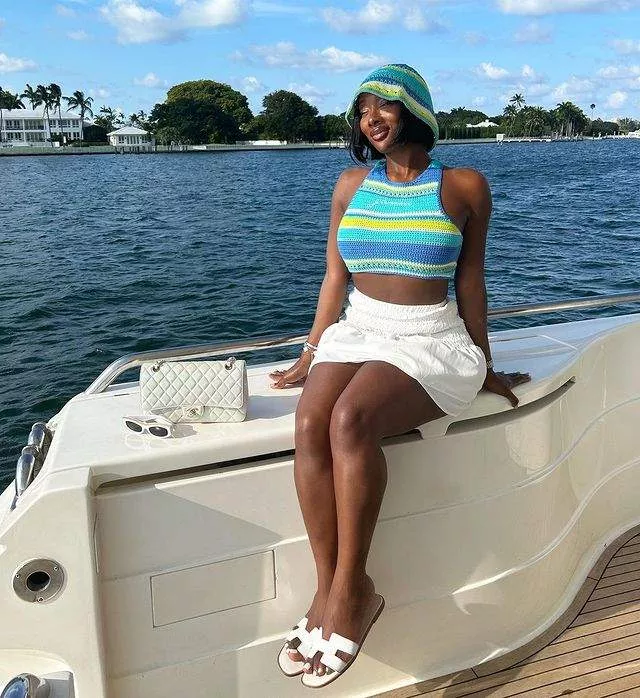 Check out eye-popping  photos of Anita Brown, the American lady claiming she is expecting a child with Nigerian singer, Davido.