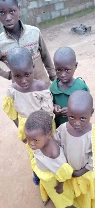 Lady finds 5 children living in uncompleted building after parents abandoned them (Video)