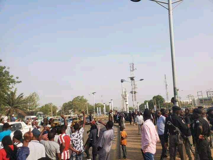 ASUU strike: Nigerian students protest in Abuja and others (photos)