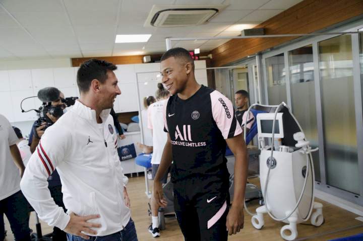 Kylian Mbappe Welcomes Messi to PSG (Photos)