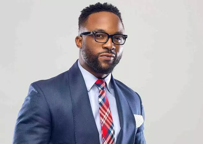 'She been dey eye me' - Iyanya traces fine girl he met at Davido's concert, finds her (Photo)