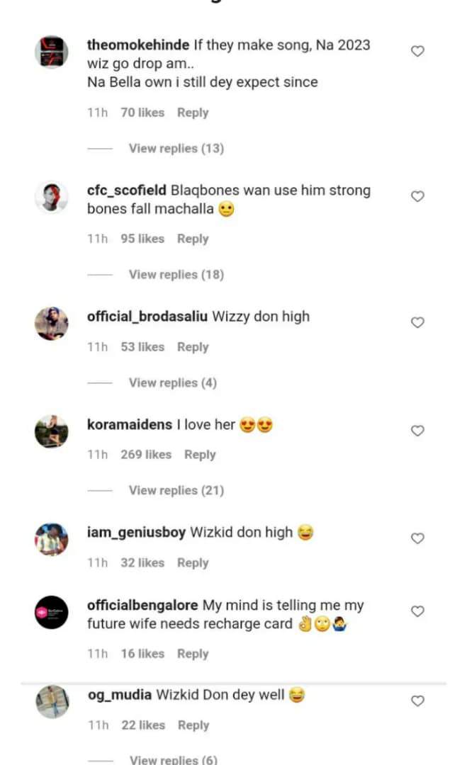 'He don high' - Fans react as Wizkid staggers after shaking Blaqbonez in Ghana (Video)