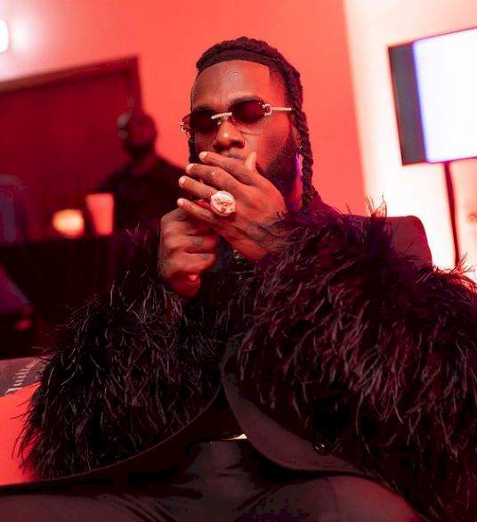 Burna Boy and crew members called out for allegedly 'breaking a man's head' at a club in Lagos (Video)