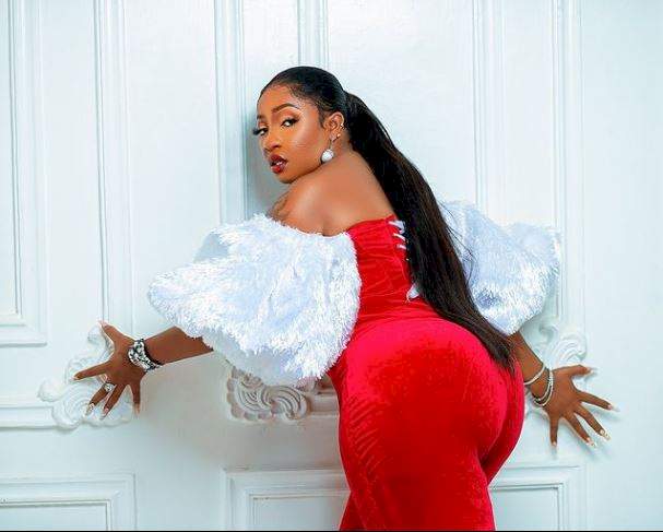 'Leave me alone!!!' - Man calls out Anita Joseph days after bedroom video with hubby, MC Fish surfaced (Video)