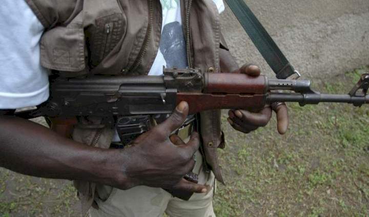 Police orderly shot dead as gunmen abduct expatriate in Edo