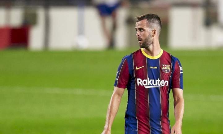 Barcelona offer Miralem Pjanic in exchange deal for Chelsea star