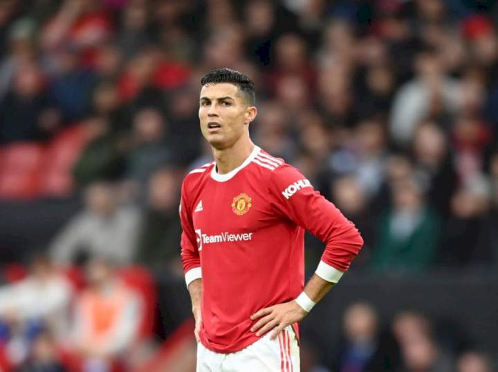 EPL: Ronaldo snubs team mates, coaches after being benched for 1-1 draw at Chelsea