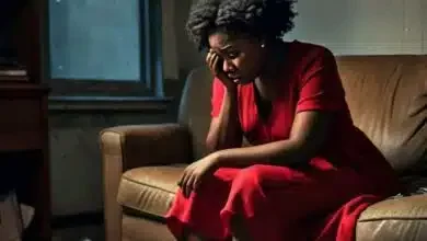 Heartbroken mom cries out over cheating partner who claims love for her and side chick