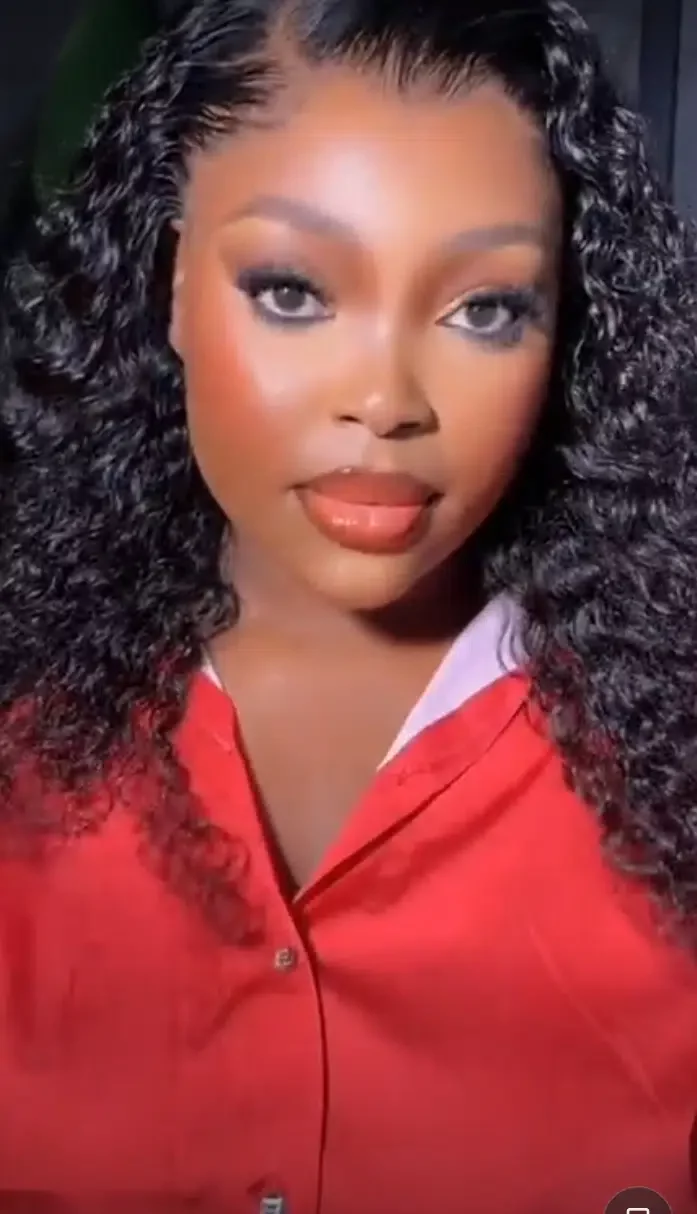 Nigerian lady stirs reactions after revealing how a stranger she met online gave her N1.5million