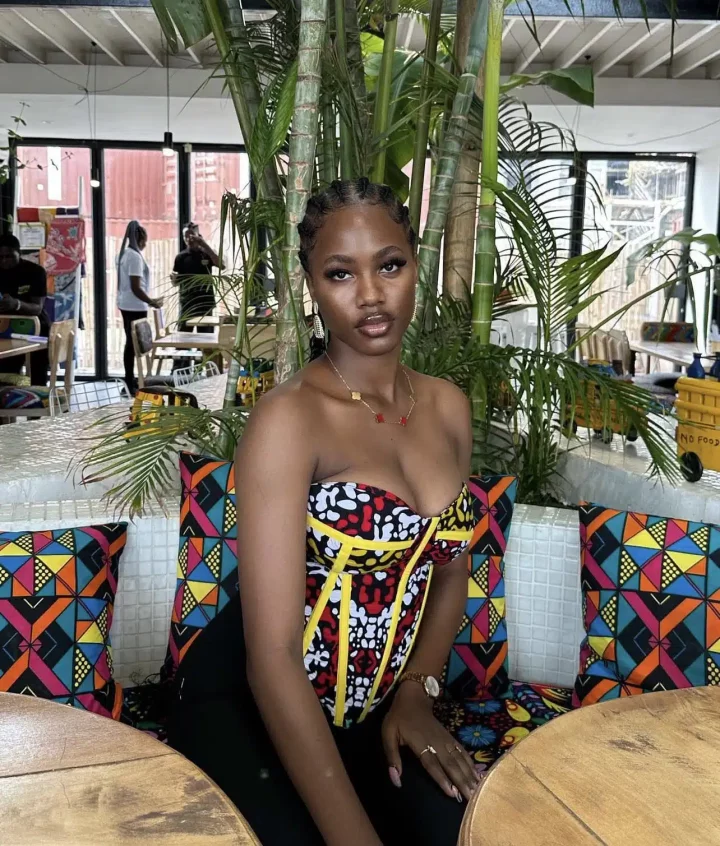 'For you to date me, you'll have to put me on weekly salary' - Lady tells toasters