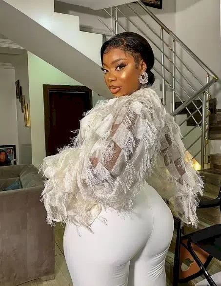'Your mama no see the puff puff you carry for yansh' - Angel's mother slams Ashmusy and mom over comment about daughter