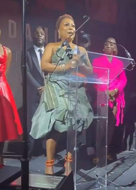 Heartwarming moment Burna Boy presented manager of the year award to mum (Video)