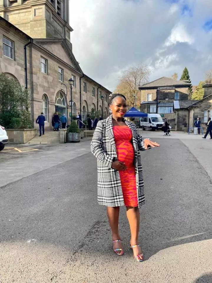 Woman overjoyed as she gets a brand new car as push gift