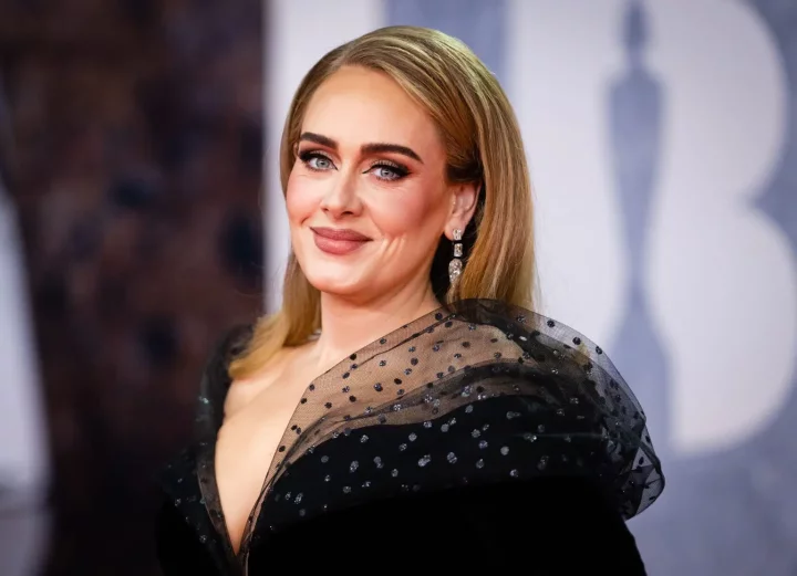 Adele announces break from music