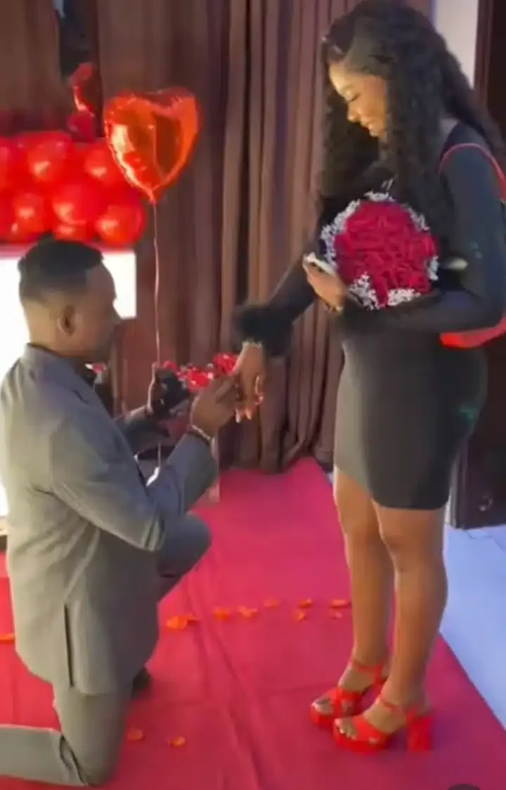 Love wins as lady marries her coursemate 7 years after graduation