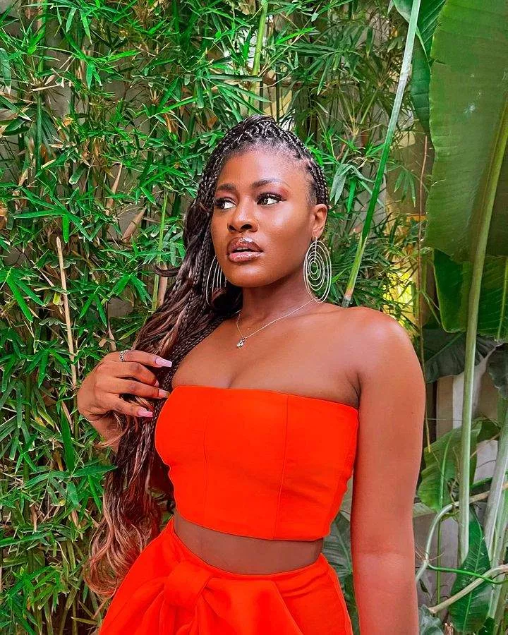 Reactions as Alex Unusual reveals she's a virgin