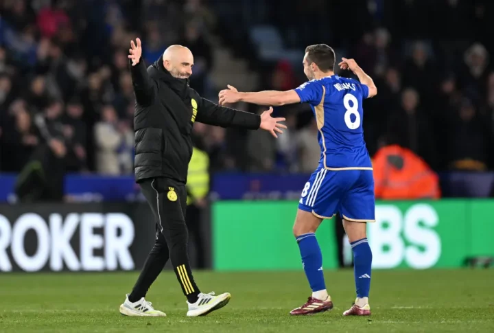 Leicester City manager Enzo Maresca and midfielder Harry Winks