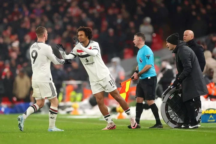 Zirkzee replaced Hojlund in the 86th minute against Liverpool. Image credit: Getty