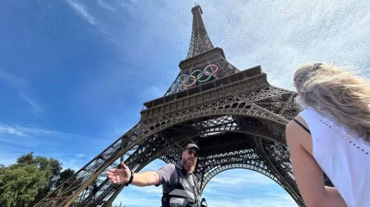 Man arrested for climbing Eiffel Tower on final Olympics day