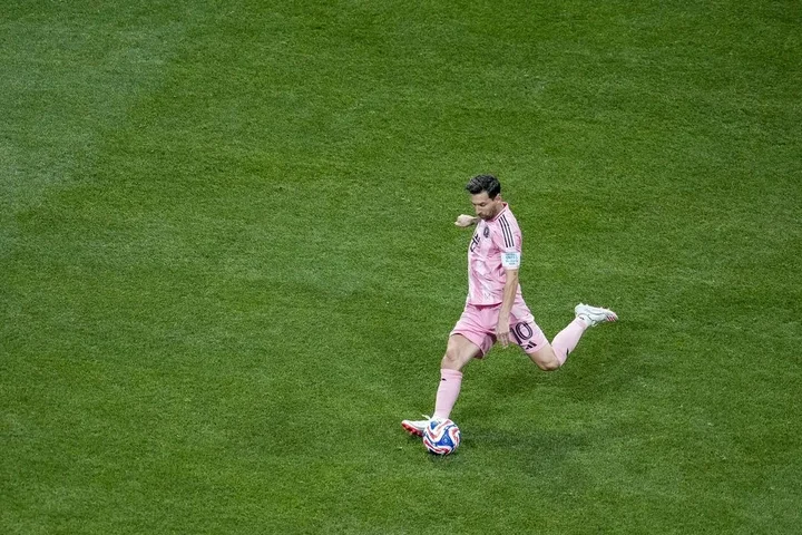 Jun 19, 2025; Atlanta, Georgia, USA; Inter Miami CF forward Lionel Messi (10) kicks the ball during the second half during a group stage match of the 2025 FIFA Club World Cup at Mercedes-Benz Stadium. Mandatory Credit: Dale Zanine-Imagn Images