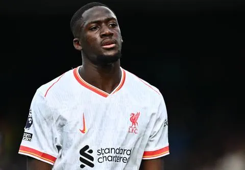 Another Arnold situation? - PSG target Liverpool star on free transfer