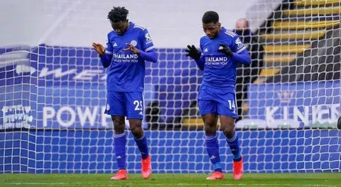 Leicester City's Wilfred Ndidi and Kelechi Iheanacho - Imago