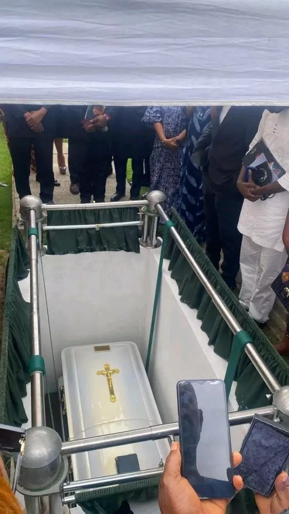 Onyeka Onwenu buried in Lagos (Photos)