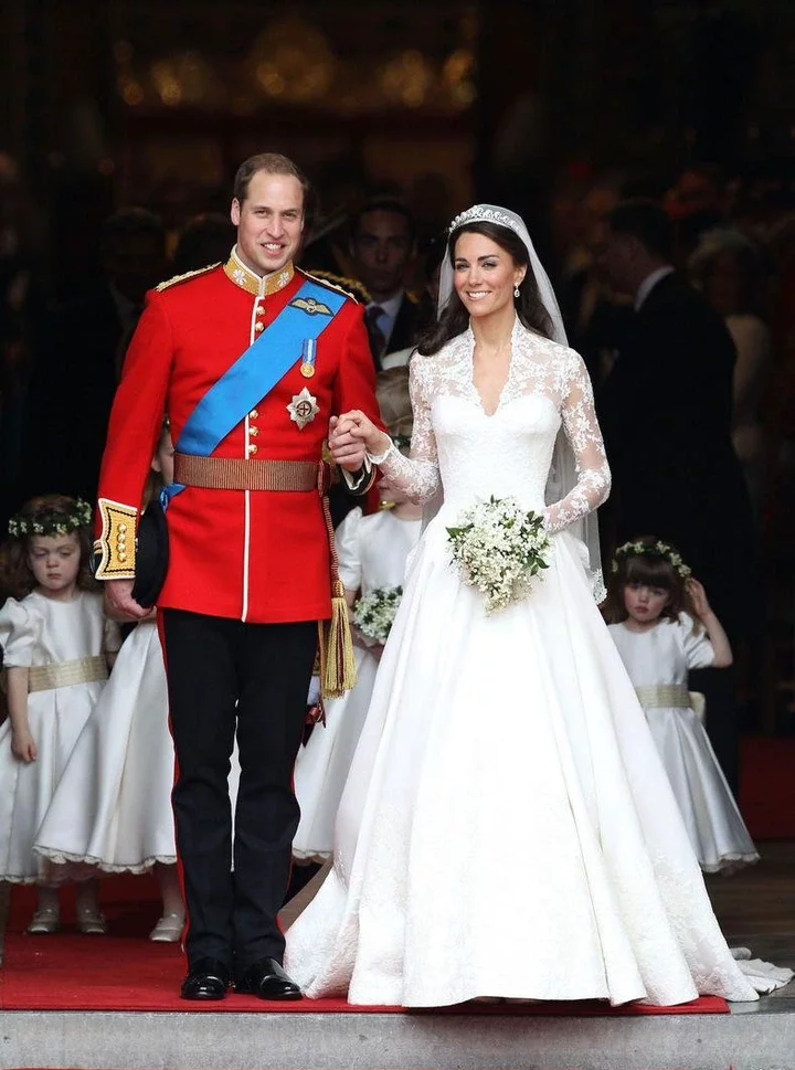 10 strange rules the British royal family members must never break