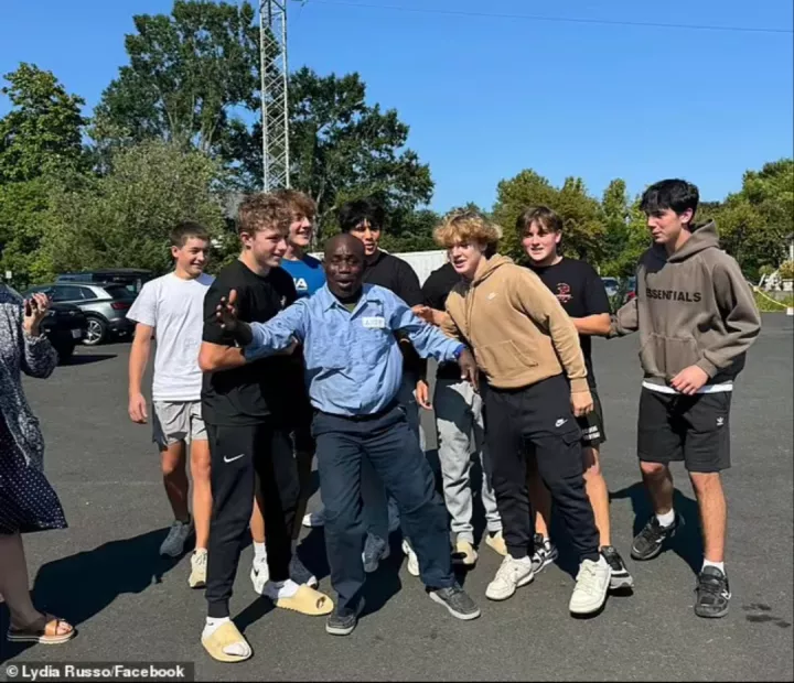 Emotional moment high school students surprise their janitor with $20,000 Jeep Wrangler as gift (video)