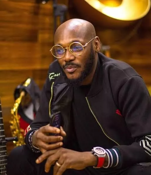 Moment 2Baba Idibia engages Natasha Osawaru