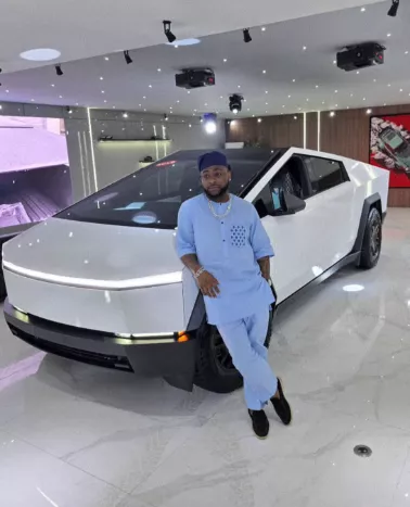 Israel DMW hails Davido as he takes delivery of new cyber truck