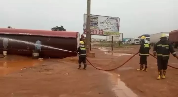 Another Petroleum Tanker Falls In Oyo (Photos)