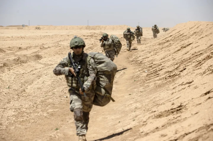 12 soldiers gassed to death in a cave after being exposed to deadly methane 12 soldiers gassed to death in a cave after being exposed to deadly methane