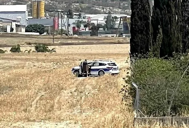 Police Officers Caught On Camera Having S*x In Their Patrol Car In Broad Daylight Police Officers Caught On Camera Having S*x In Their Patrol Car In Broad Daylight