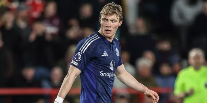 Rasmus Hojlund in action for Manchester United