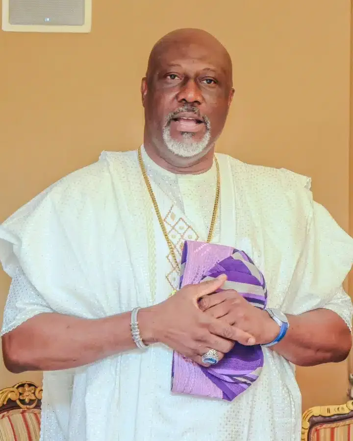 Dino Melaye spotted buying black market fuel for his Ferrari, video trends