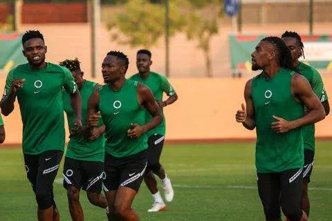 Super Eagles' captain, Ahmed Musa, leads praise and worship in camp (Video)