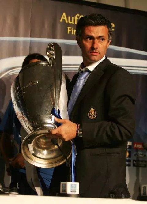 Jose Mourinho wins the UEFA Champions League with Porto -- Empics