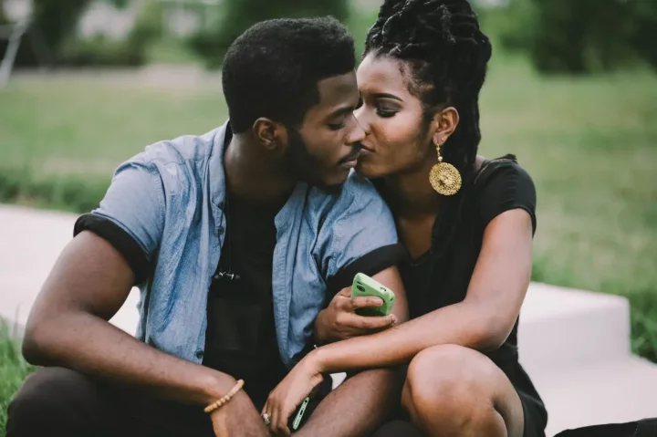 Nigerian women share feminine ways to talk to a man [Bashea Williams]