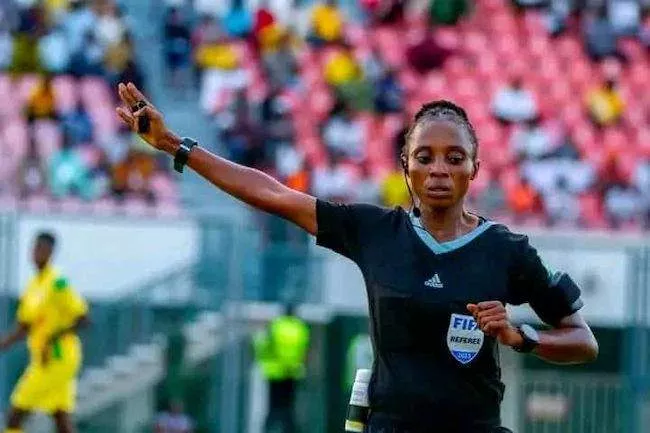 Nigerian elite referee, Yemisi Akintoye selected for CAF Women?s Champions�League