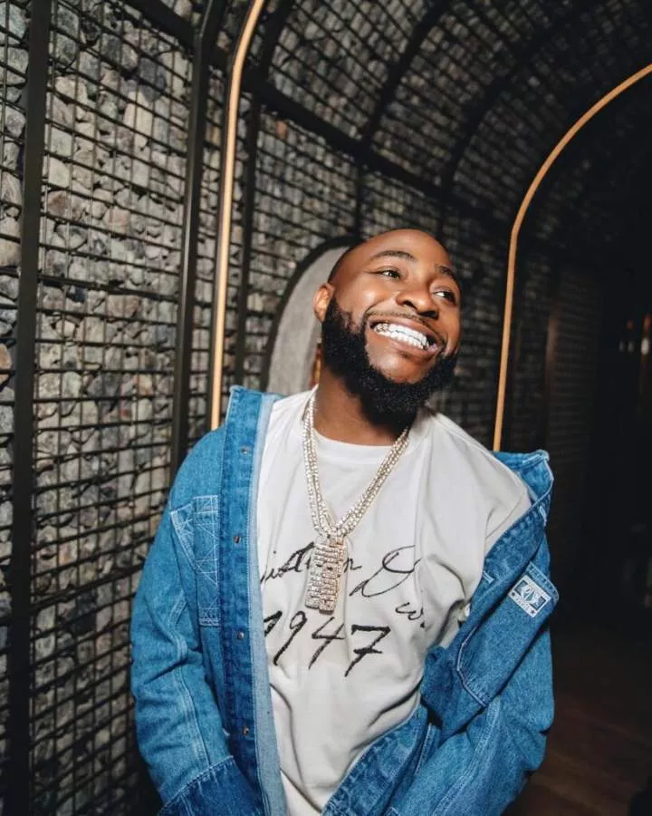 Old tweet of Davido speaking on Tonto Dikeh's 'bedroom scenes' breaks the internet