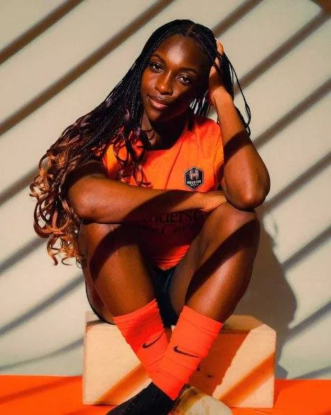 Michelle Alozie: One of The Reasons Nigerian Men Watch The World Cup (Photos)