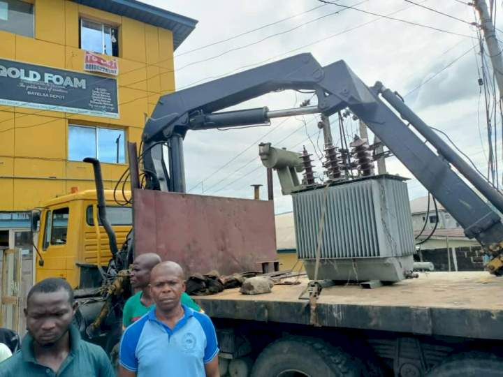 'Prominent chief' caught as police foil illegal sale of two transformers in Bayelsa community