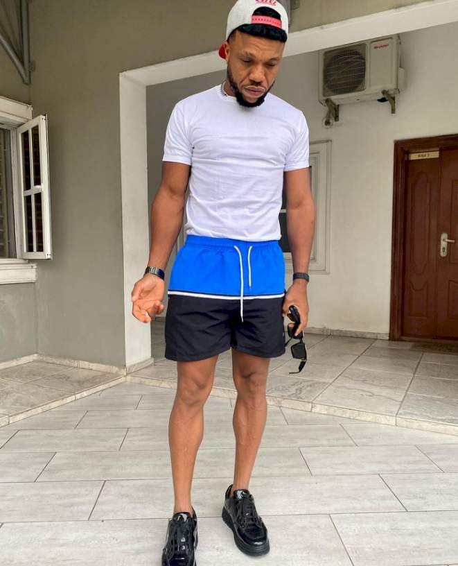 Charles Okocha finally speaks on viral video of himself smashing friend's car, after spotting his alleged daughter in a car