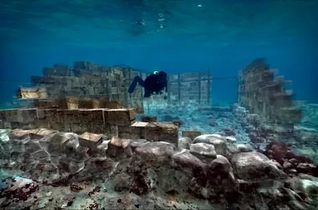 5 mysterious cities found at the bottom of the ocean with no clear explanation.